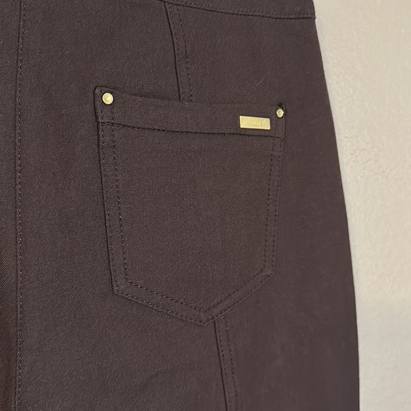 So Sliming by Chico’s Pull-on Pants Brown Size 0 (Small) - Picture 5 of 6